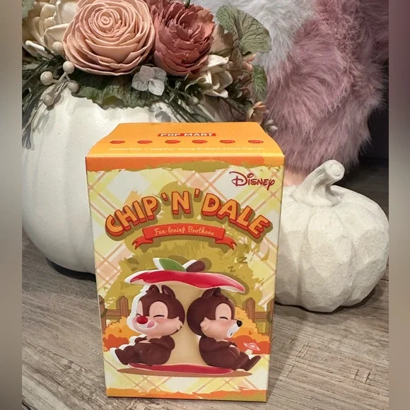 Get Up Early Disney Chip 'N' Dale Fun loving Brothers - Picture 1 of 4